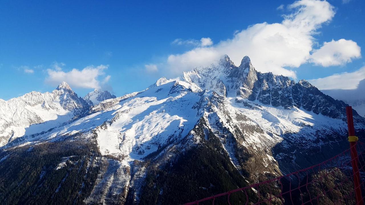 APPARTEMENT CHAMONIX MONTBLANC 1 à 4 personnes Extérieur photo